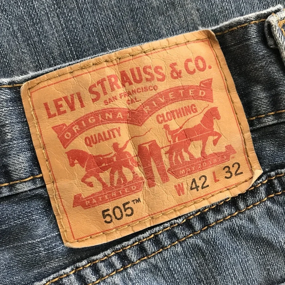 Levi's Mens‎ Jeans Sz 42x32 Medium Wash Solid Blue Jean Style 505 100% Cotton